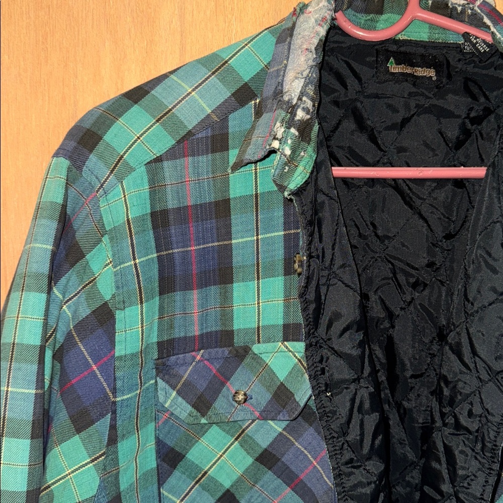 Timber Ridge Quilted Flannel - Picture 2 of 7